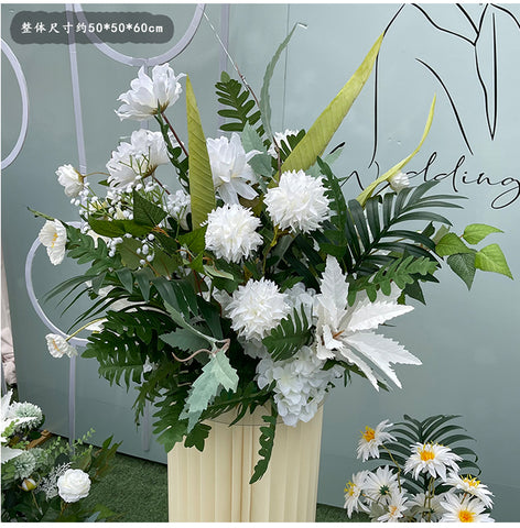 Customized New Wedding Forest Line Flowers Imitation Silk Flowers Green Plant Decoration Eucalyptus Flower Row Catwalk Lead Wedding Floral Arrangement #1059