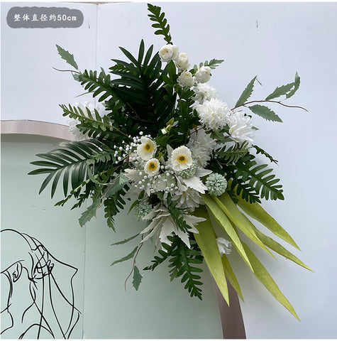 Customized New Wedding Forest Line Flowers Imitation Silk Flowers Green Plant Decoration Eucalyptus Flower Row Catwalk Lead Wedding Floral Arrangement #1059