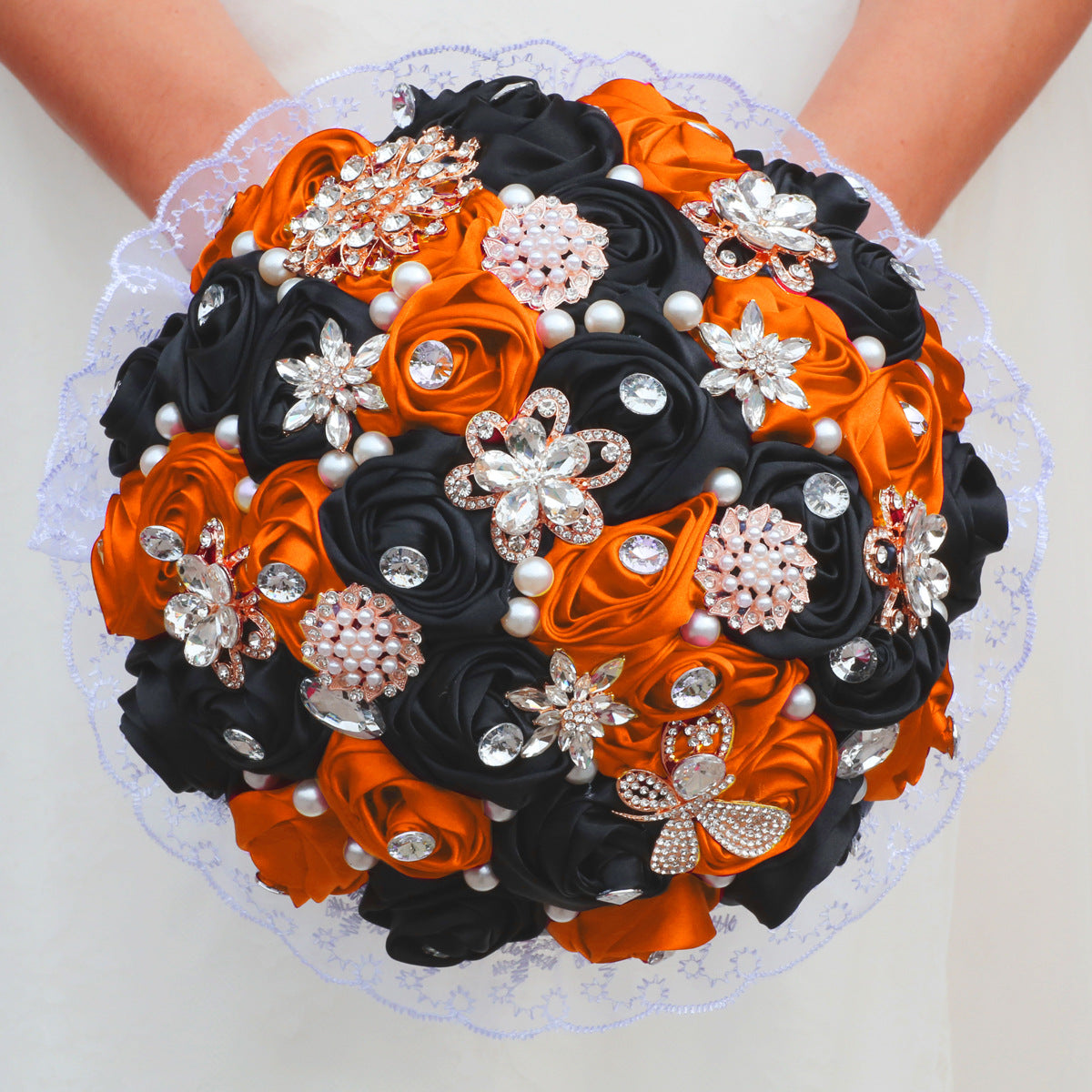 22cm Handmade Luxury Wedding Bridal Bouquet Large Silk Rose Holding Toss Artificial Flowers Bouquets with Satin Ribbon Pearls Rhinestone for Bride Vintage Royal Wedding Bouquet W2015