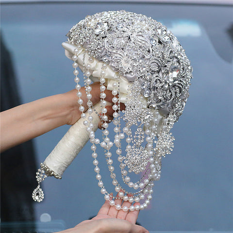 21cm Wedding Bride Holding Flower Full Diamond Pearl Pendant Creative Heavy Industry Holding Flower Bundle W2012