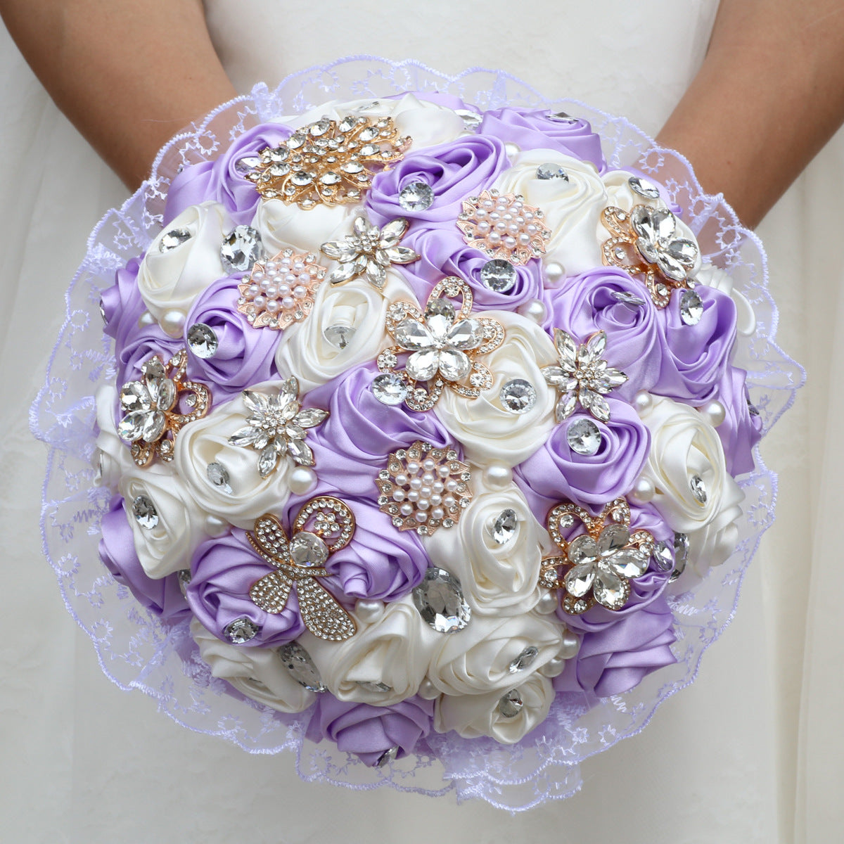 22cm Handmade Luxury Wedding Bridal Bouquet Large Silk Rose Holding Toss Artificial Flowers Bouquets with Satin Ribbon Pearls Rhinestone for Bride Vintage Royal Wedding Bouquet W2015