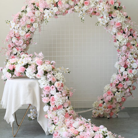 Hochzeit künstliche Blumen Reihe weiße Orchidee rosa Sofa Boden Bogen Dekor hängen Party Hintergrund Wand Tischläufer Mittelstücke Blumen