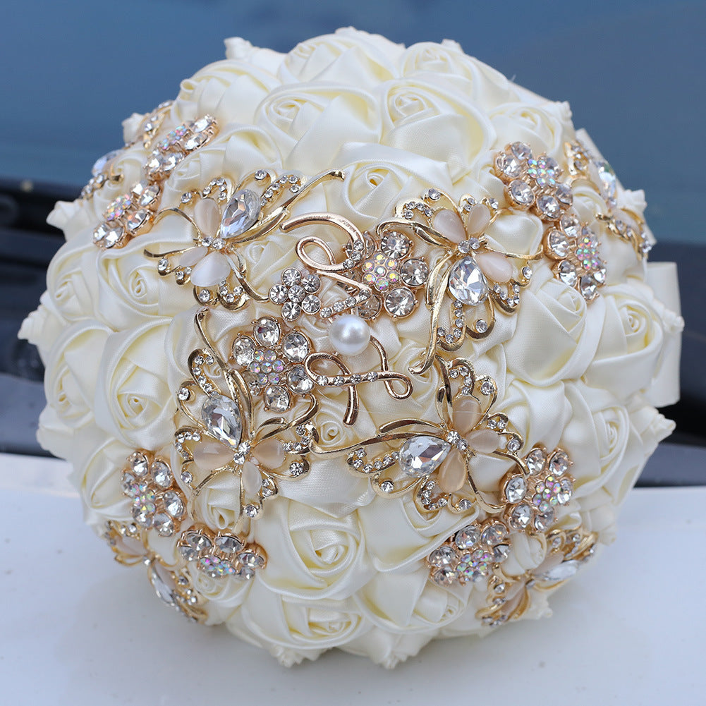 18cm Handmade Bridal Wedding Bouquet Satin Rose Artificial Flower Bride Bridesmaid Holding Toss Round Wedding Bouquets Sparkling Rhinestone Brooch Crystals Pearl W2028