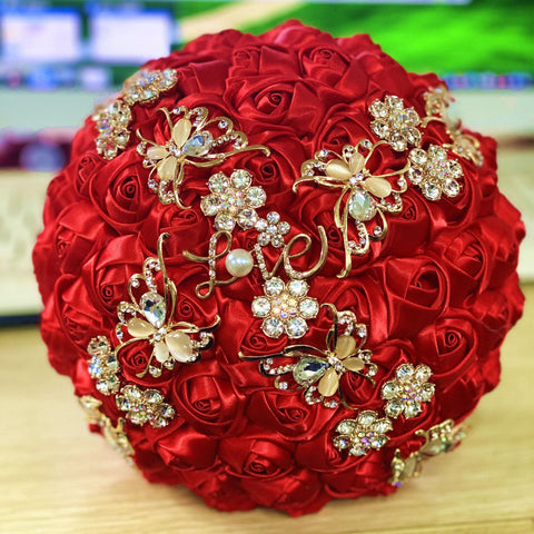 18cm Handmade Bridal Wedding Bouquet Satin Rose Artificial Flower Bride Bridesmaid Holding Toss Round Wedding Bouquets Sparkling Rhinestone Brooch Crystals Pearl W2028